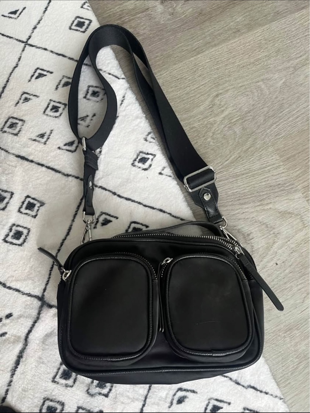 H&M Black Womens Crossbody Shoulder Bag